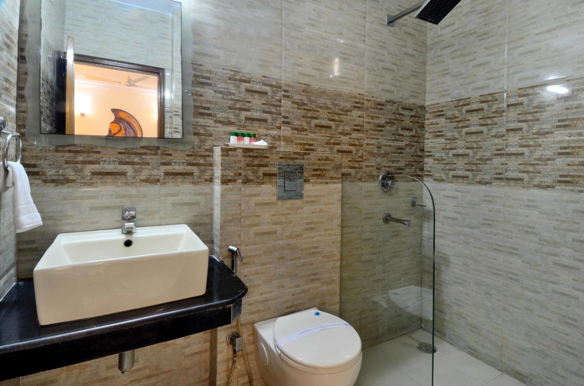 Hotel Pablas International, New Delhi, Near Metro Zewnętrze zdjęcie