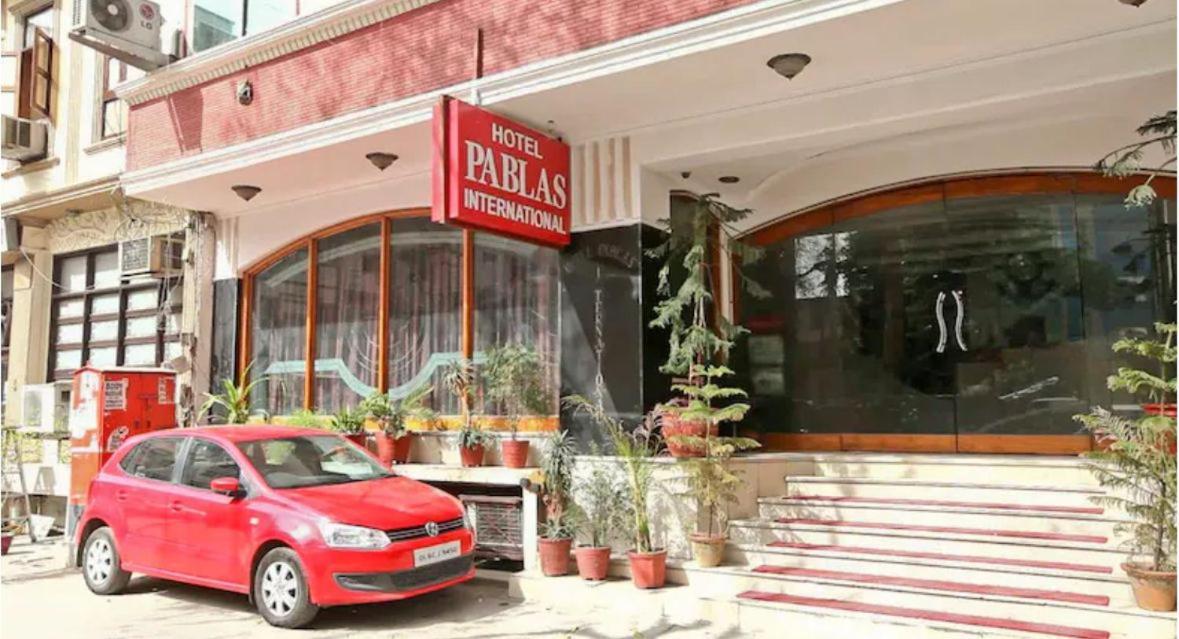 Hotel Pablas International, New Delhi, Near Metro Zewnętrze zdjęcie