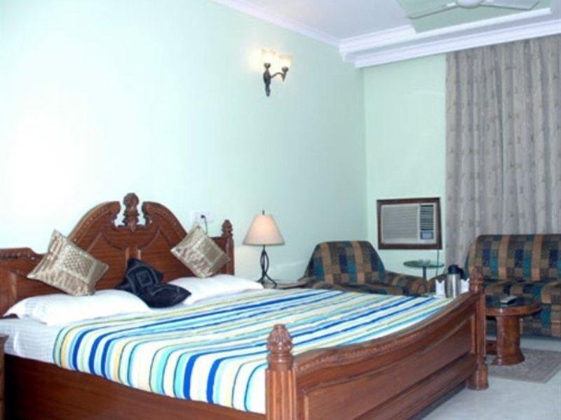 Hotel Pablas International, New Delhi, Near Metro Zewnętrze zdjęcie