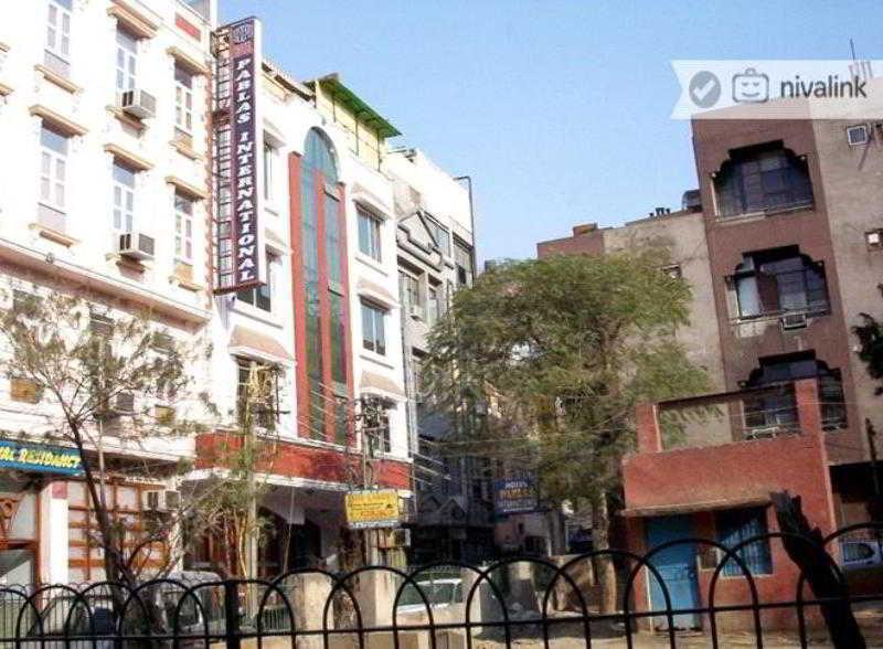 Hotel Pablas International, New Delhi, Near Metro Zewnętrze zdjęcie