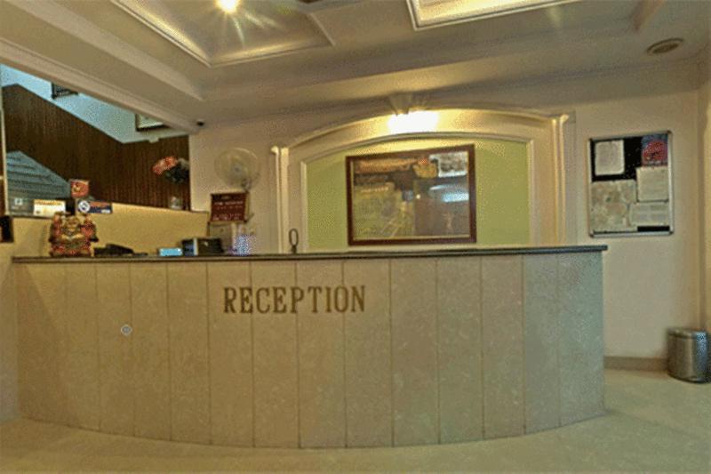 Hotel Pablas International, New Delhi, Near Metro Zewnętrze zdjęcie